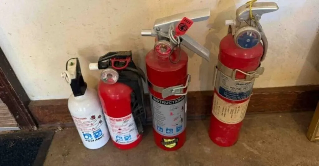 4 Fire Extinguishers