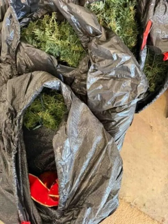 5 Large Green Wreaths