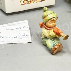 Hummel figurine #303 Sound Trumpet - 3"