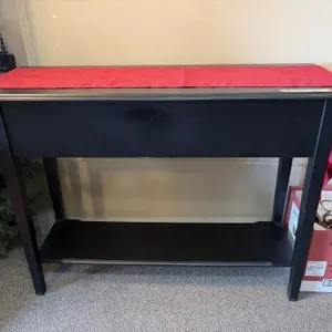 Black Entry Shelf with Table Runner