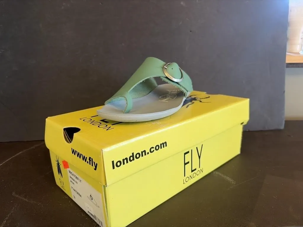 London Fly Size 7 Women