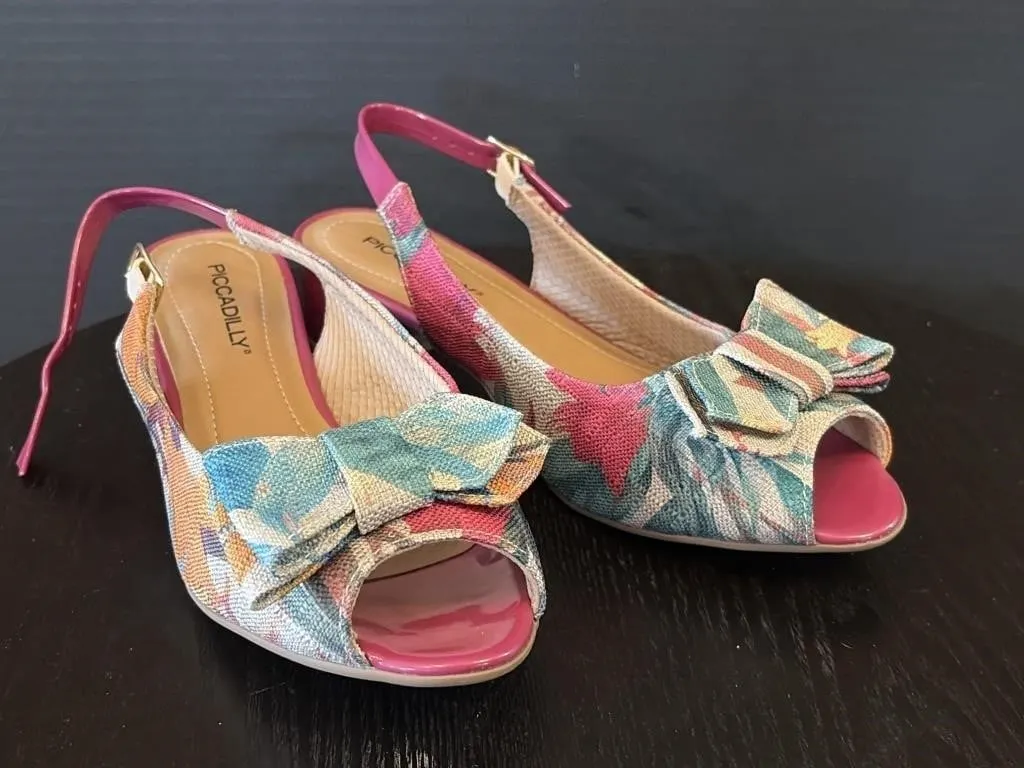 Piccadilly Women�s Size 7 Heels