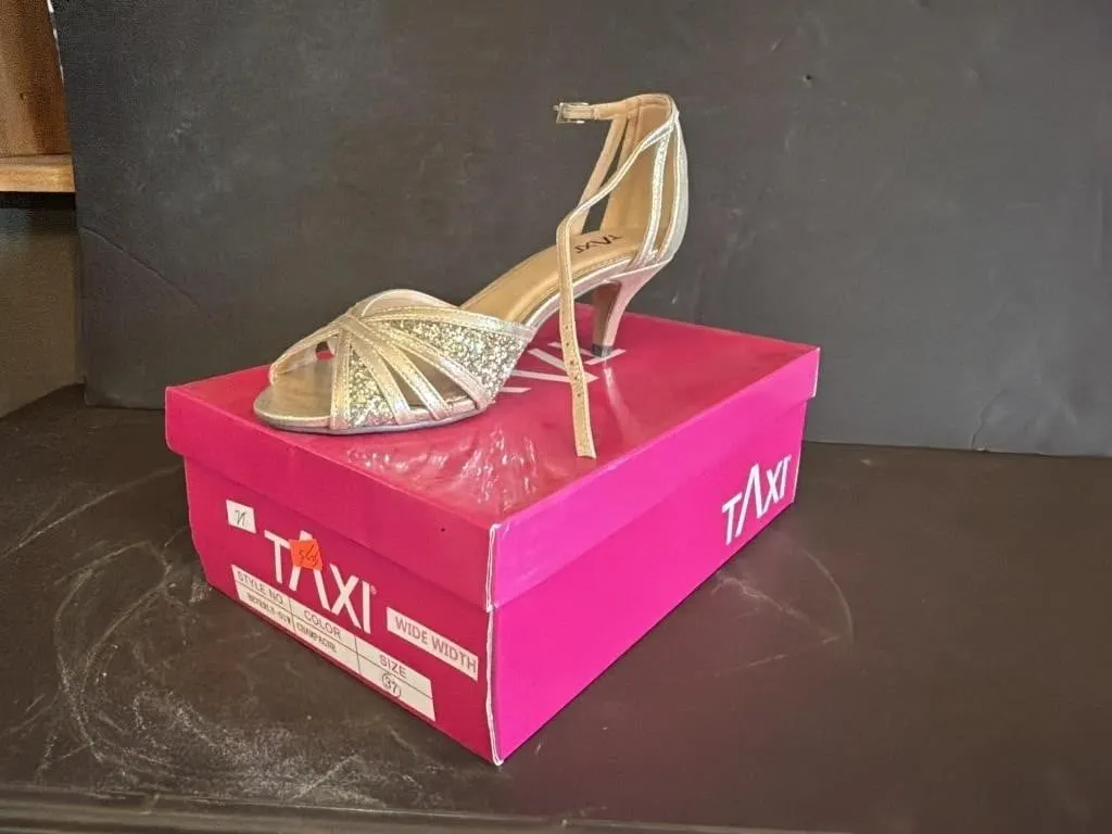 Taxi Size 37 UK Women