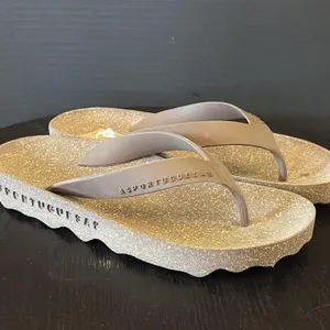 Asportuguesas Flip Flops Women�s Size 40