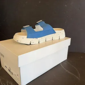 Cougar Size 10 Women