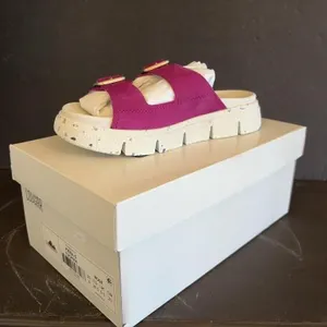 Cougar Size 8 Women