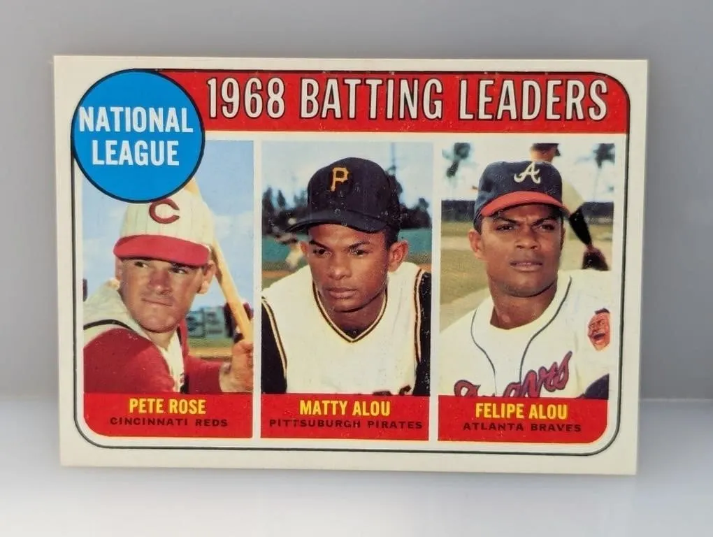 1969 Topps #2 N.L. Batting Leaders Pete Rose Reds