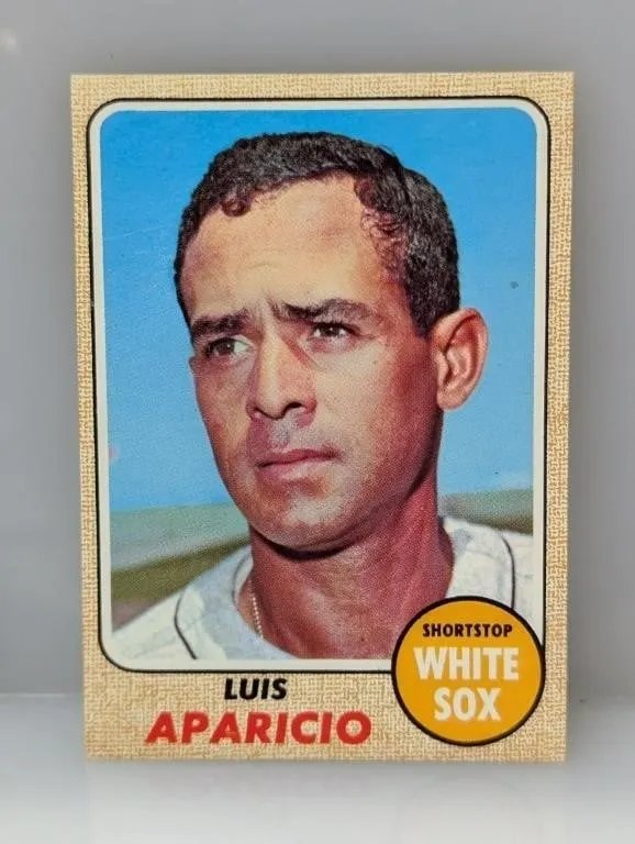 1968 TOPPS Baseball LUIS APARICIO HOF Scratches