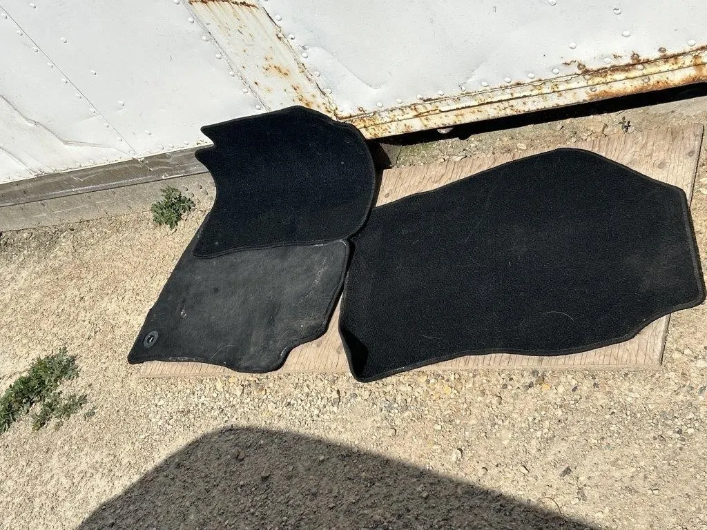 Set of Black Carpet Floor Mats, Toyota Corolla