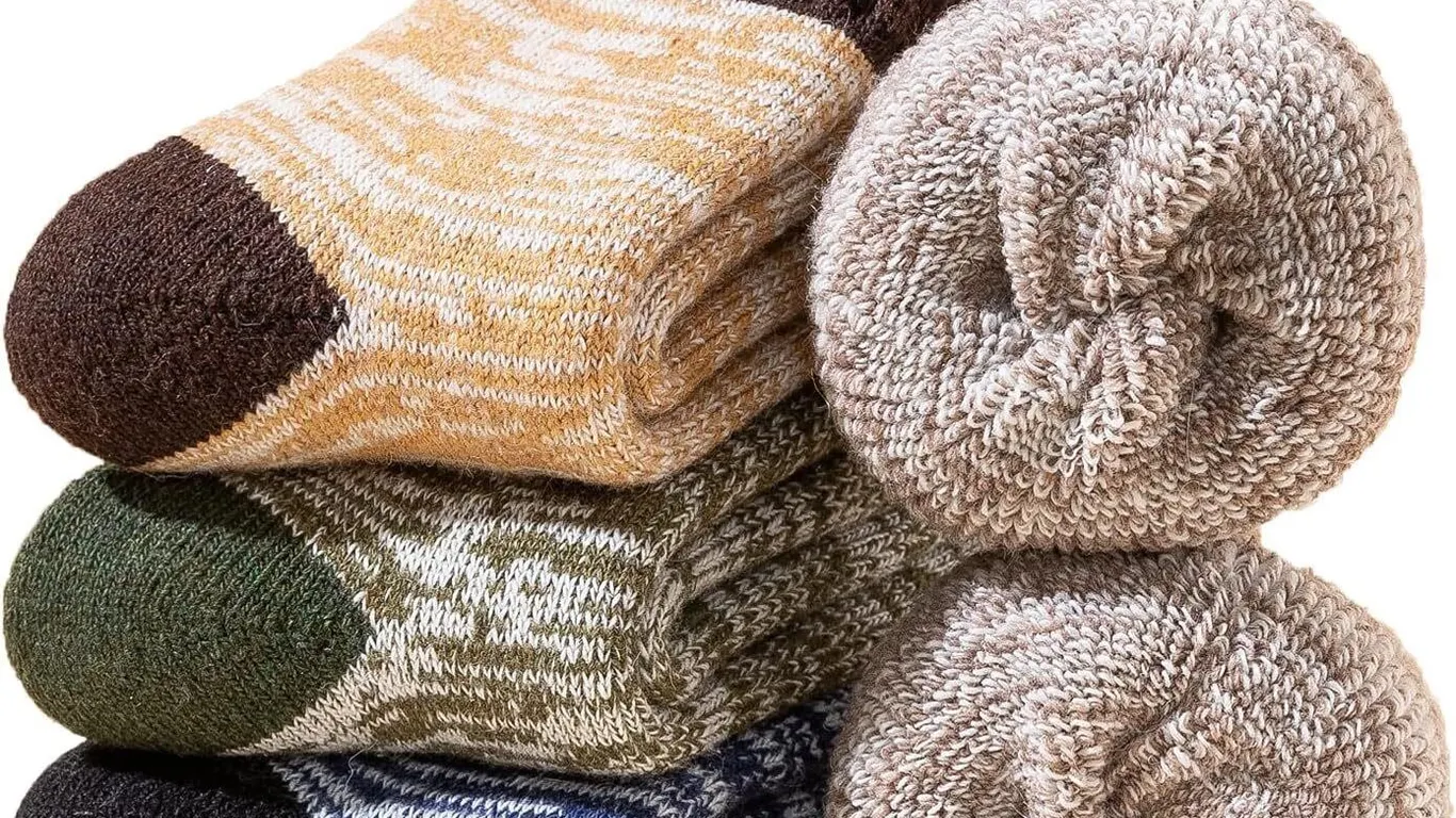 New (3 pairs) YZKKE Mens Wool Socks - Soft Comfort