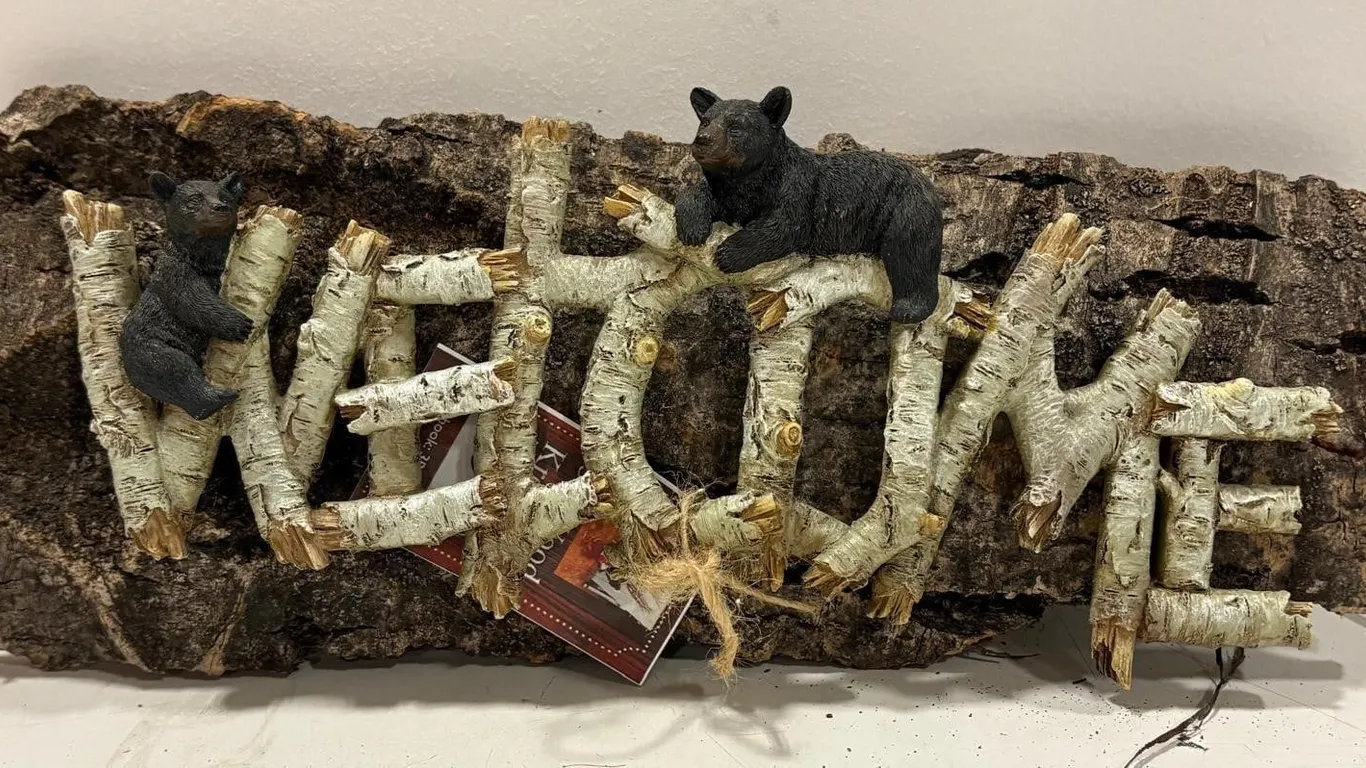 Wood Welcome Sign With Bears