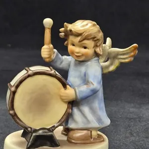 1st Issue Goebel M.I. Hummel "Divine Drummer"