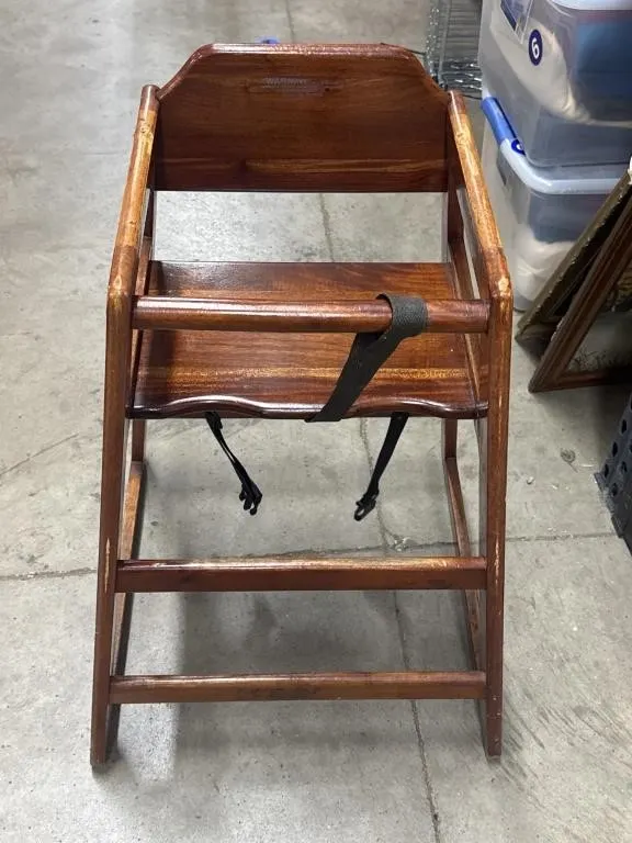 29� Tall Commercial Wooden Restaurant High Chair