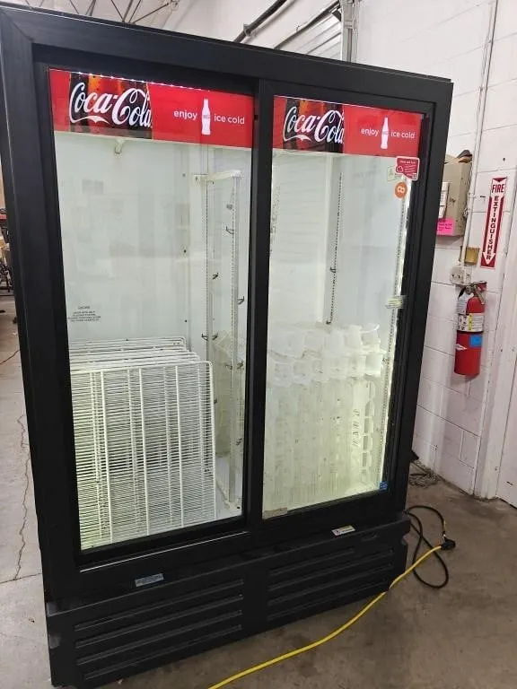 Imbera Double Door Coke Cooler WORKS! Doors Slide