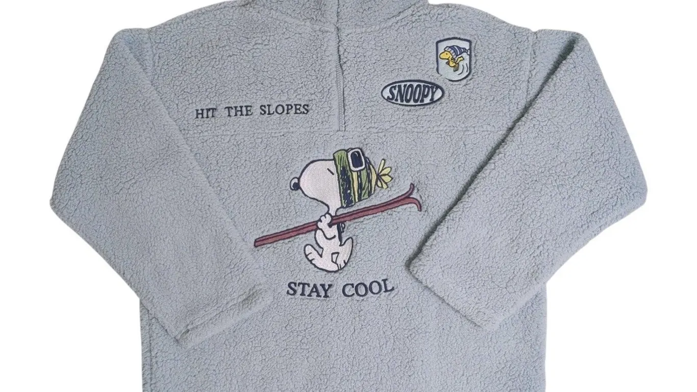 Freeze Snoopy Sherpa Mock Neck Pullover Xs