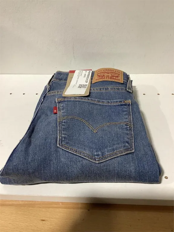 Seven7 Slim Straight Jeans Womens Size 27x32