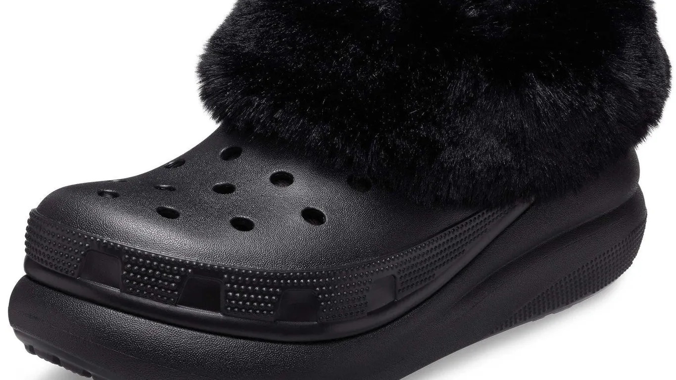 Crocs Classic Furever Crush Clogs Black 10W8M