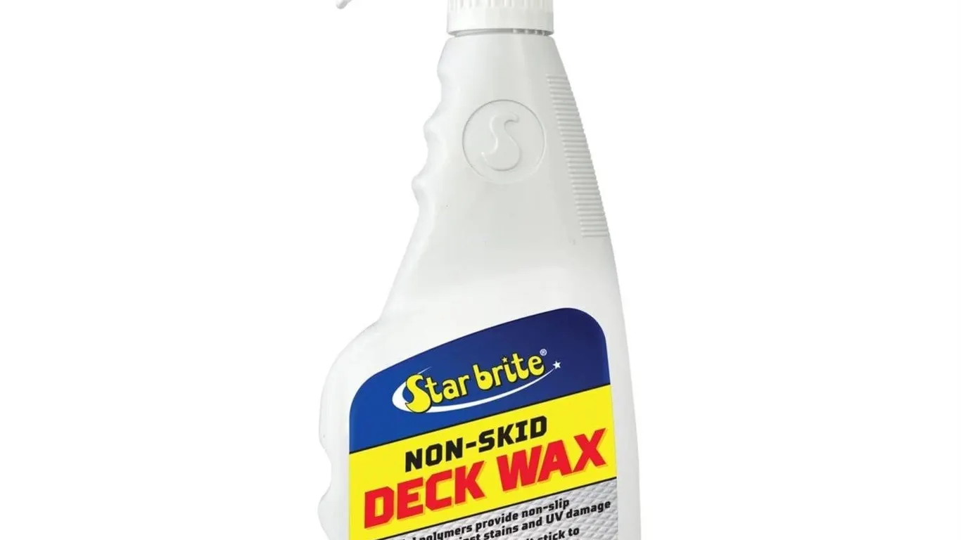STAR BRITE Non-Skid Deck Wax Spray 16 Fl Oz