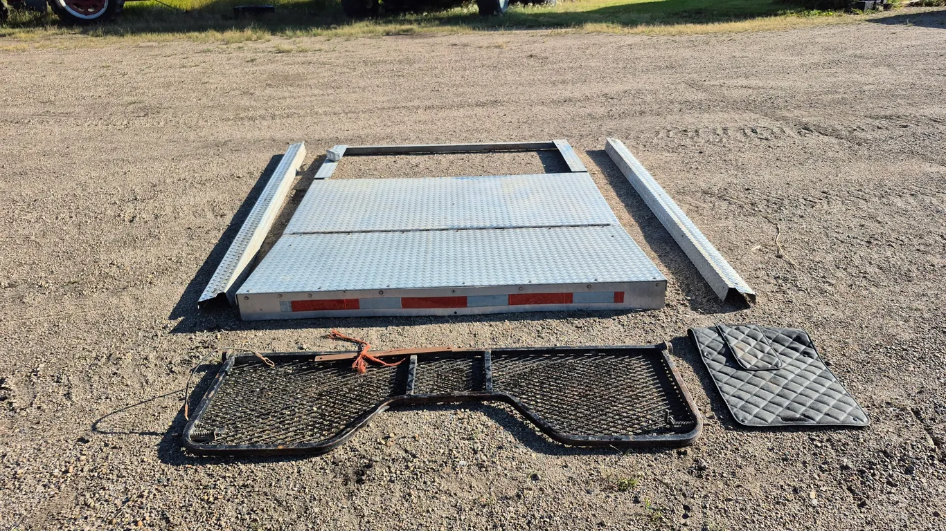 Custom Aluminum Box Cover Off 80's Ford 3/4 Ton