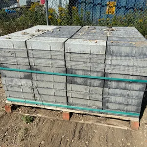 Pallet of Bricks 1' x 6" x 2.5"