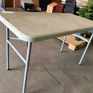 Folding Plastic Work Table 24"x48"x30"H