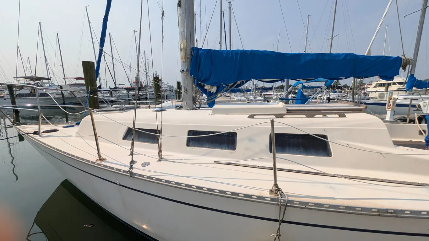 1976 Columbia 8.7 Meter 26' Sailboat