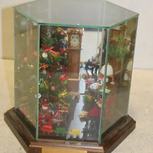 Windsor House Designs "Festive Spirit" Christmas Miniature Display