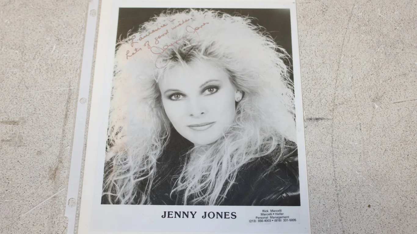 Jenny Jones Autographed Photo