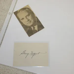 Gerry Nugent Autograph