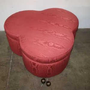 Clover Ottoman