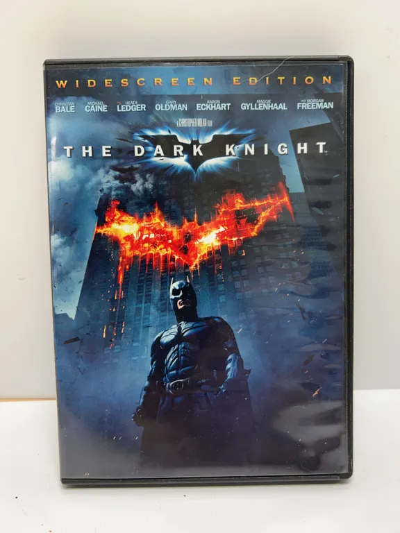 The Dark Knight Widescreen Edition DVD, Warner Bros., Complete With Case and Disc, 2008 Release, Reg