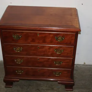 Henredon Colonial Cherry Chest
