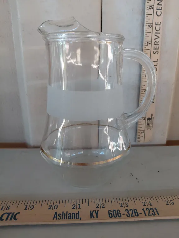 Vintage Bedside Water Carafe/Pitcher 6''X7.5''