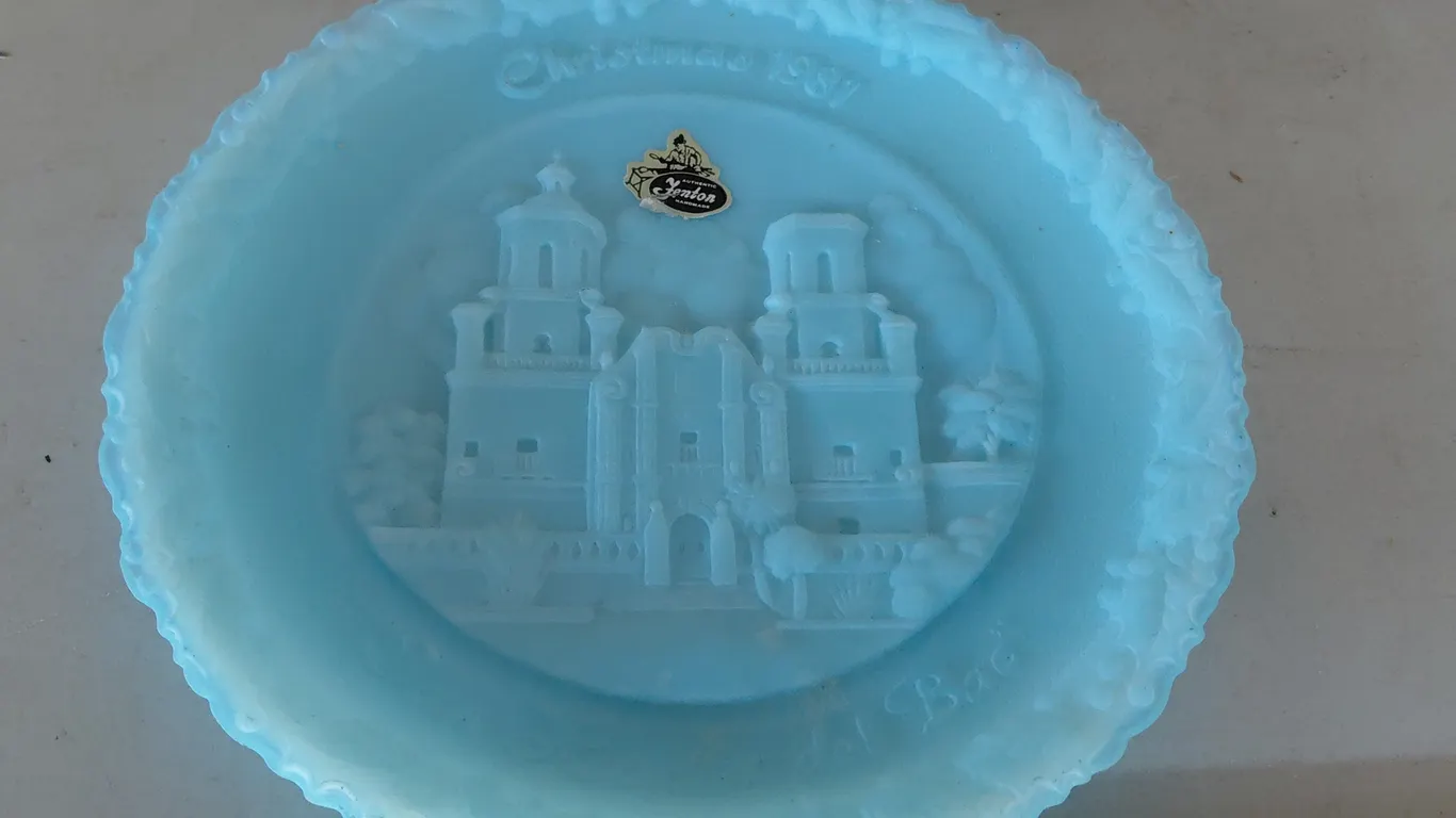 Christmas 1981 Fenton Plate San Xavier Del Bac 8''