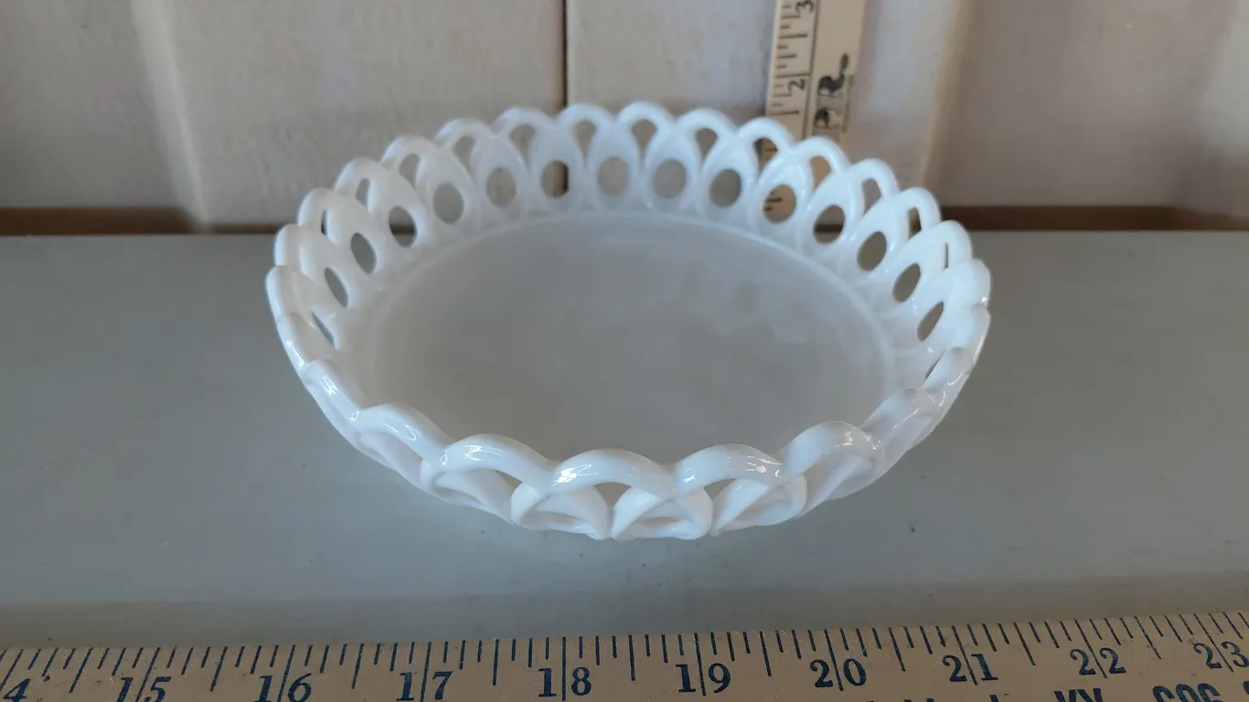 Laced Milk Glass Bowl 7''X2''