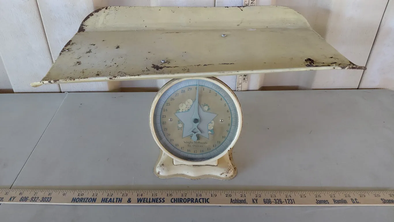 Vintage Baby Scale 19''X13''X9.5''