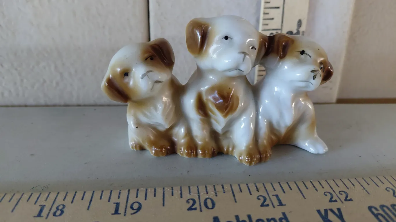 Japan 3 Puppy Figurine 2''X4''X2.5''
