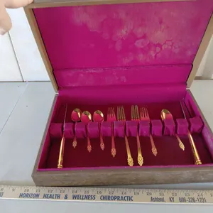 International Deep Silver Flatware Inlaid 10Pc & Storage Box 16''X11''X3''