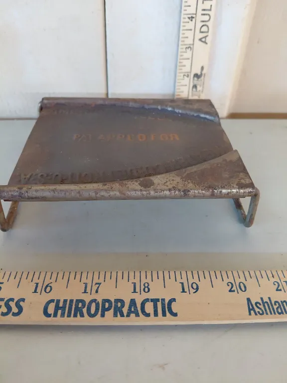 Vintage American-Electrical Heater Co. Sad Iron Stand 6.25''X4.75''X1.5''
