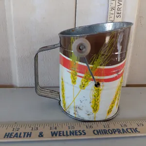 Vintage Bromwell's Sifter 6''X6''X5.5'' Screen Has Damage