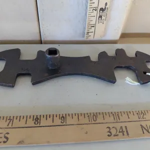 Unique 10-Way Cylinder Wrench 8.5''