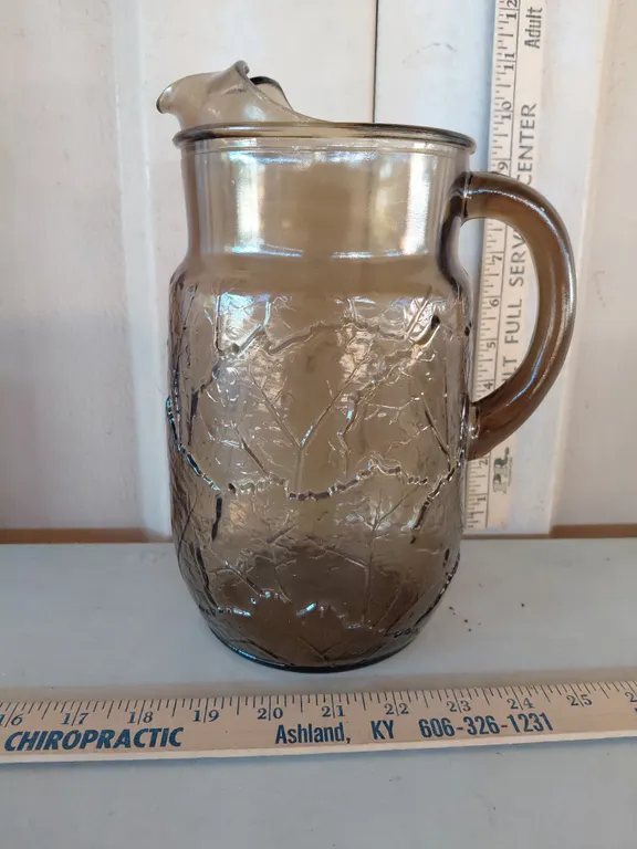 Anchor Hocking Sherwood Brown Glass Pitcher 8''X10''
