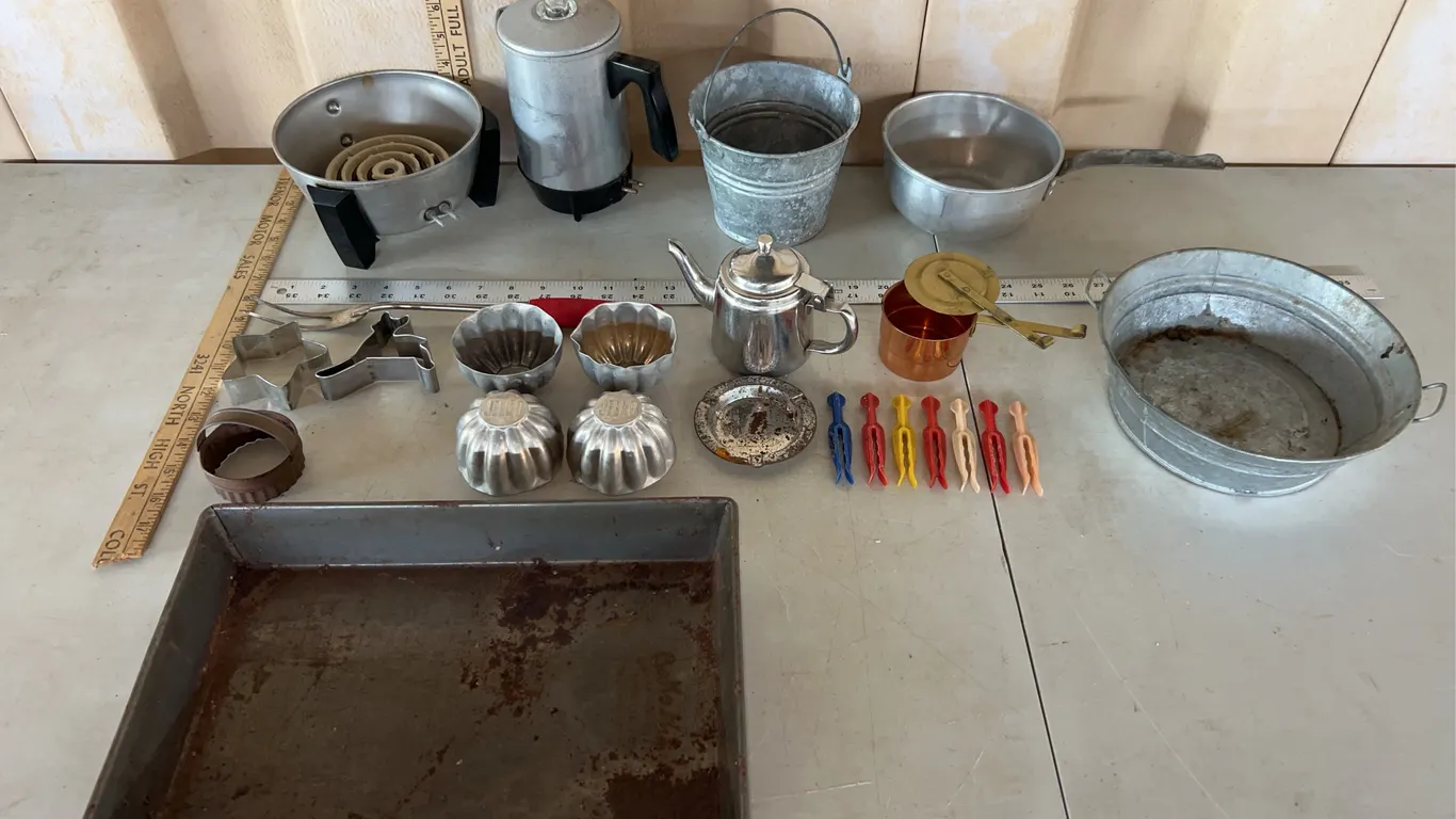 Vintage Items-Jello Molds, Baking Pan, Carter Hall Ashtray, Cookie Cutters, Biscuit Cutter, Etc.