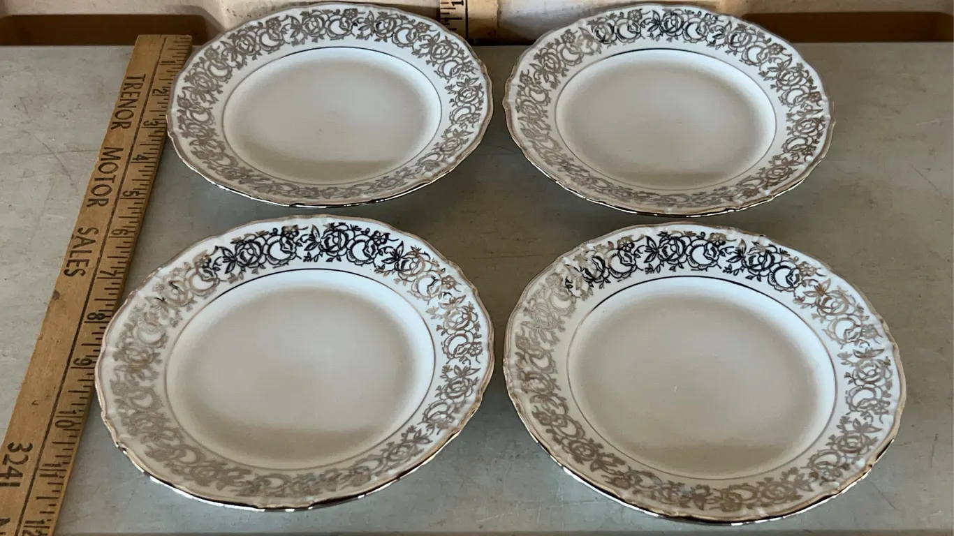 4 Vintage Towne Bavaria Fine China Germany Plates 6"