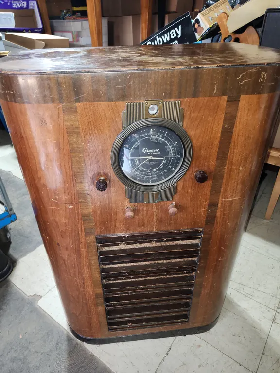 Vintage Grunew Allwave Tube Radio 28"X15"X41" Surface Scratches/Veneer Damage