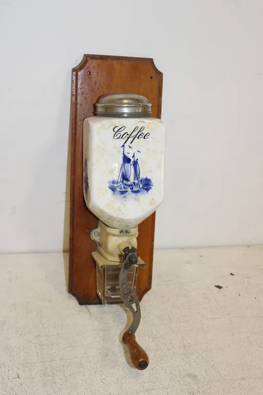Delft China Coffee Grinder