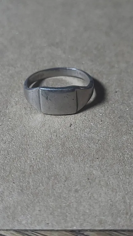 Unmarked Plain Silver-Tone Rectangular Signet Ring, Approximate US Size 7.5-7.75, Unisex Design, No