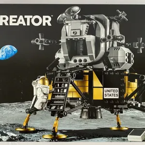 LEGO Creator Expert NASA Apollo 11 Lunar Lander 10266 (2019)