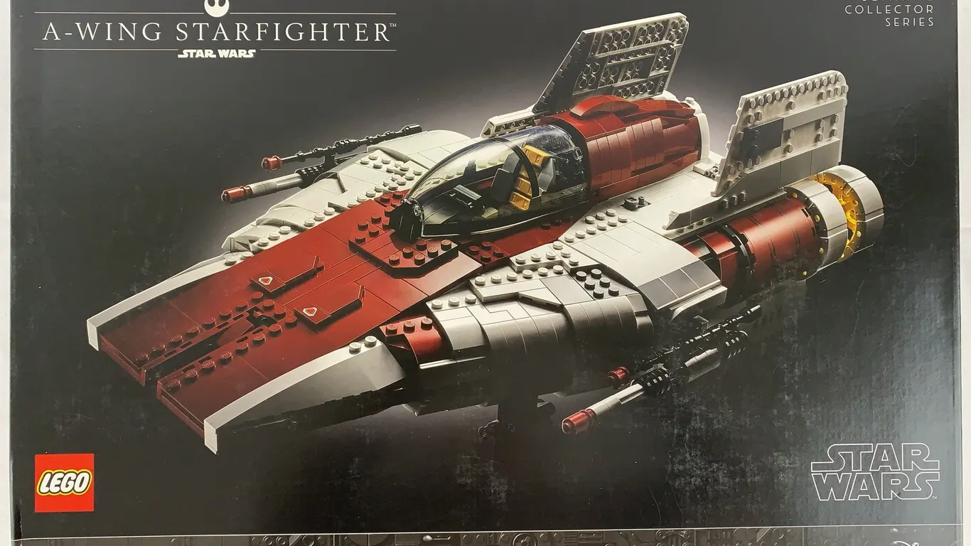 LEGO Star Wars Ultimate Collector Series A-Wing Starfighter 75275 (2020)