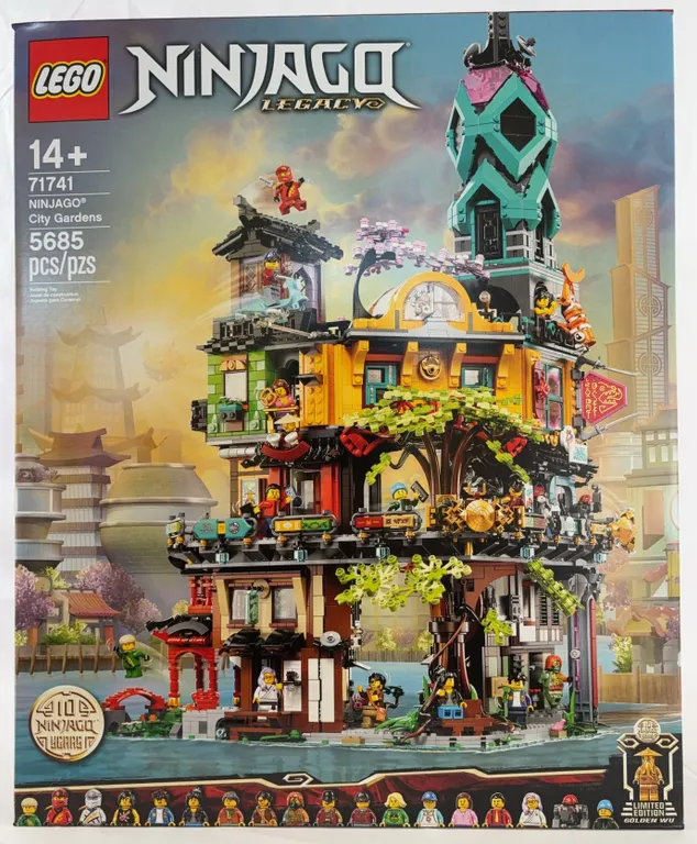 LEGO NINJAGO Legacy NINJAGO City Gardens 71741 (2021)